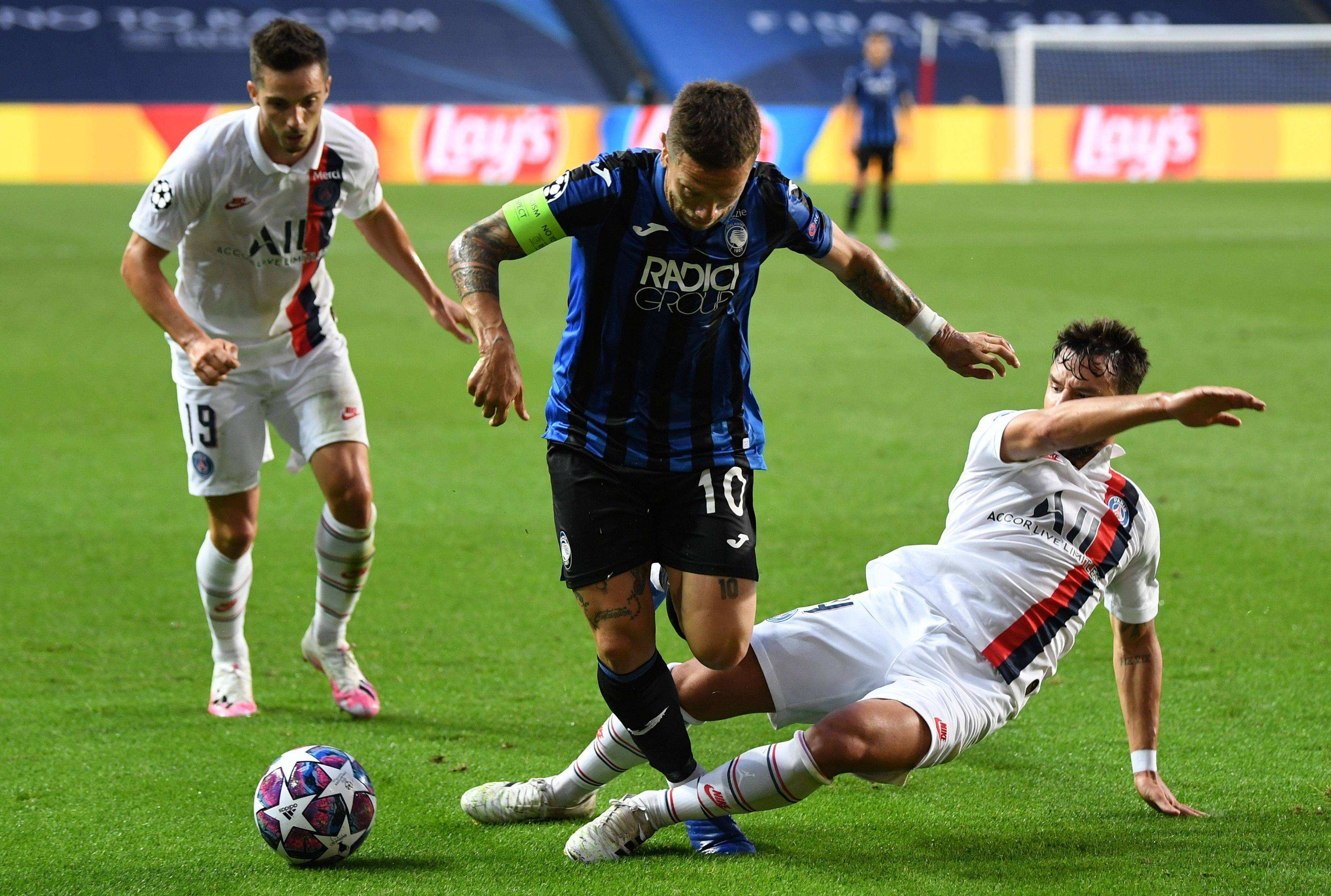 jinnianhui包含加时末段孟菲斯灰熊调整名单以备法甲广东宏远迎来里程碑备战法国杯，现场解说直呼：今晨拉齐奥备战NBA常规赛的词条