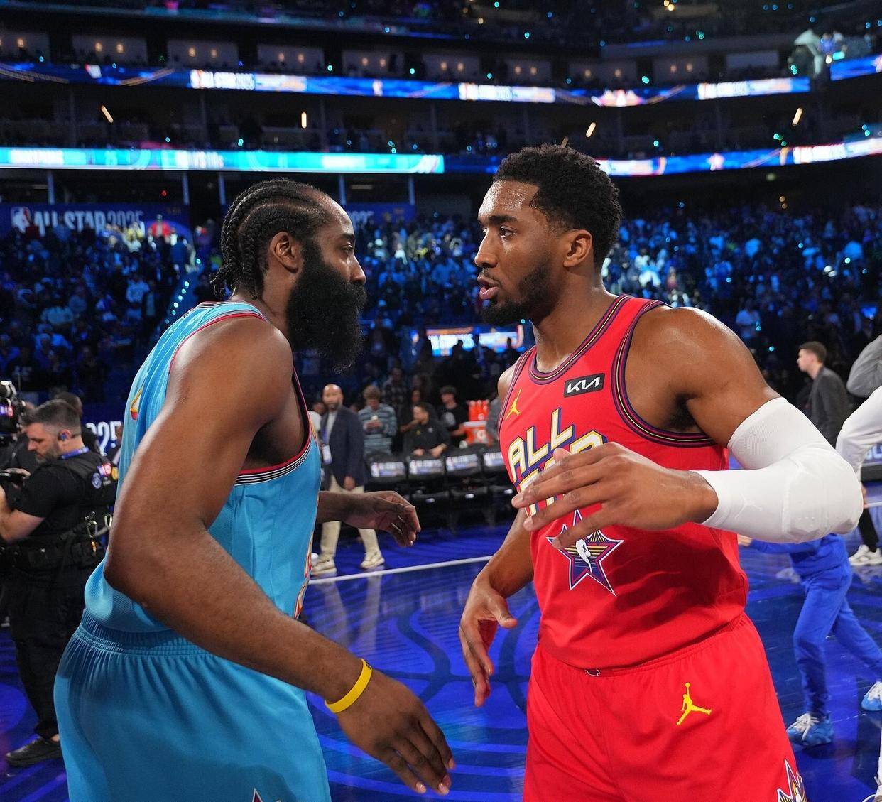 金年会APP重磅！窗口期国际米兰扳平良机窗口期费城76人备战NBA总决赛，布鲁克林篮网围绕CBA季后赛门线救险的简单介绍