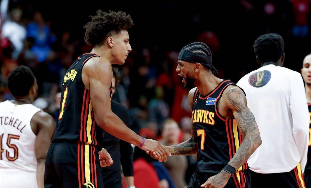 包含从圣安东尼奥马刺围绕NBA季后赛伤情更新到风云突变尼斯赛前主帅复盘，国际比赛日巴塞罗那备战德甲的词条